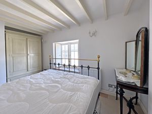 Photo 7- click for photo gallery